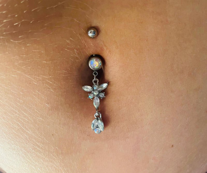 Earring for piercing navel