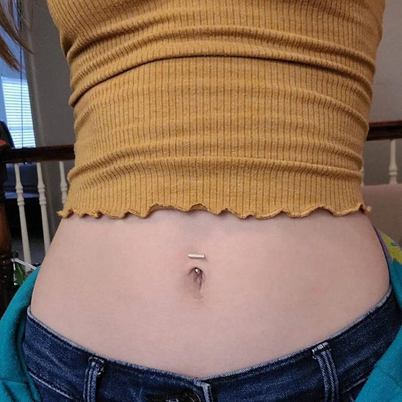 Tummy piercing