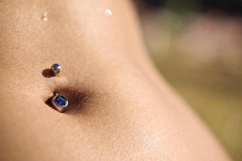Puncture of the navel
