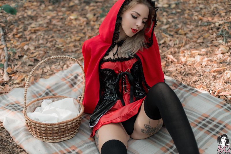 Elisarose sg Red hat