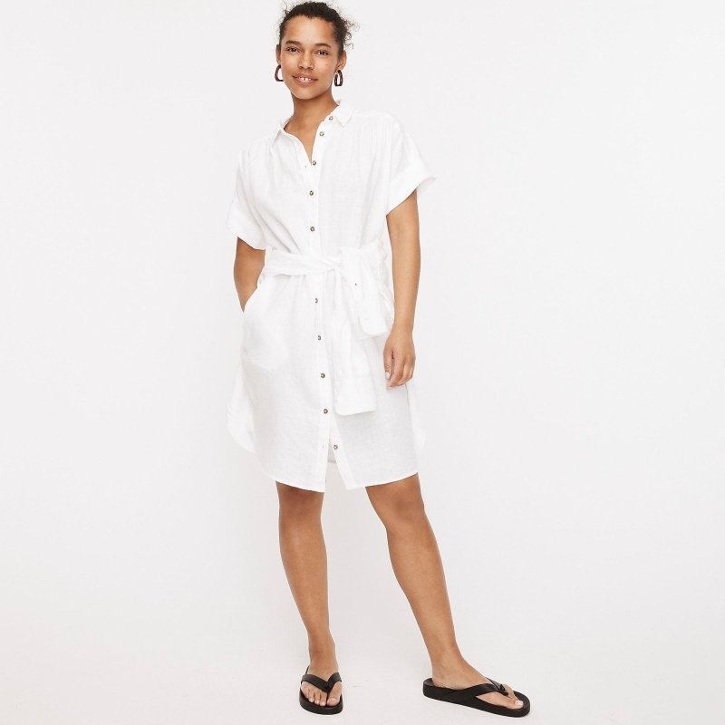 White dress shirt