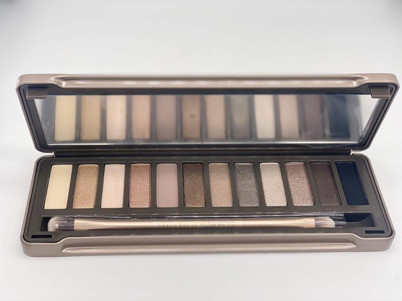 Palette Feature shadow