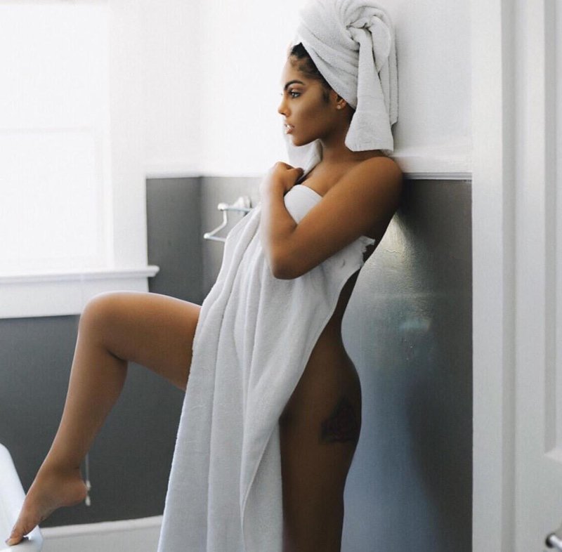 Jamie Thornton in a towel