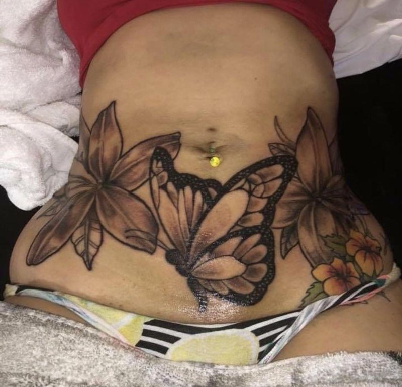 Tattoo on the stomach for girls