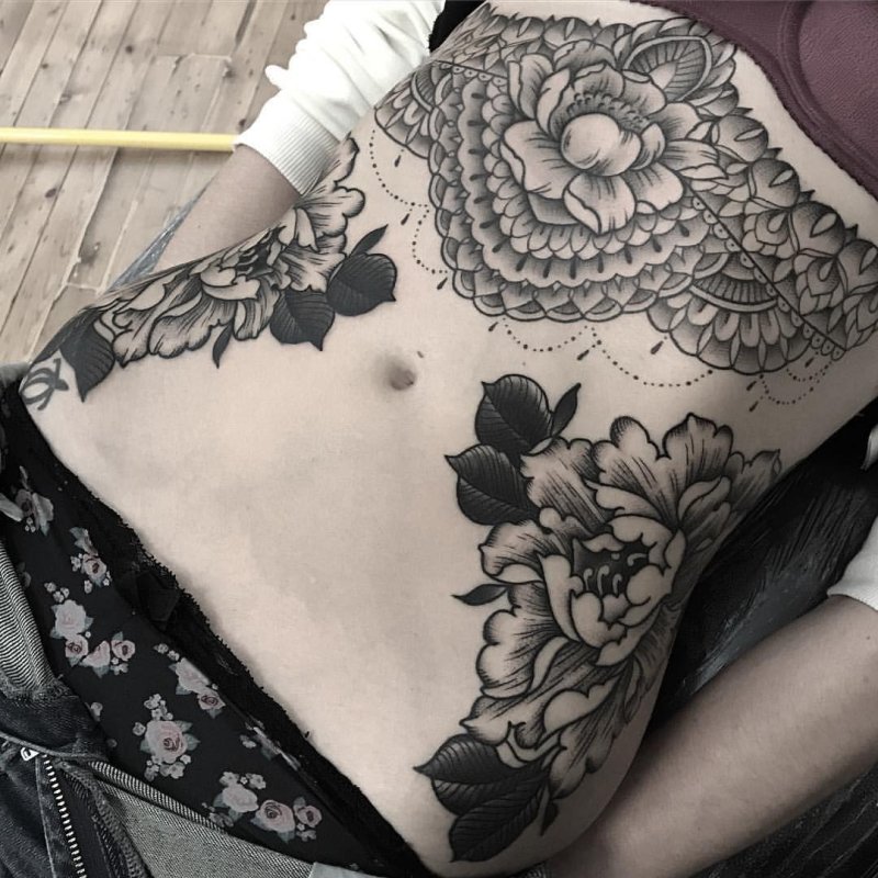 Tattoo to reduce the waist