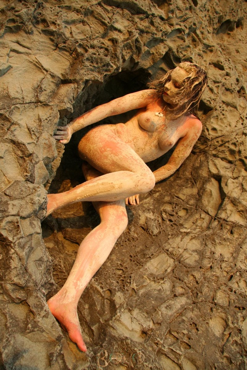 Pompeii city frozen people