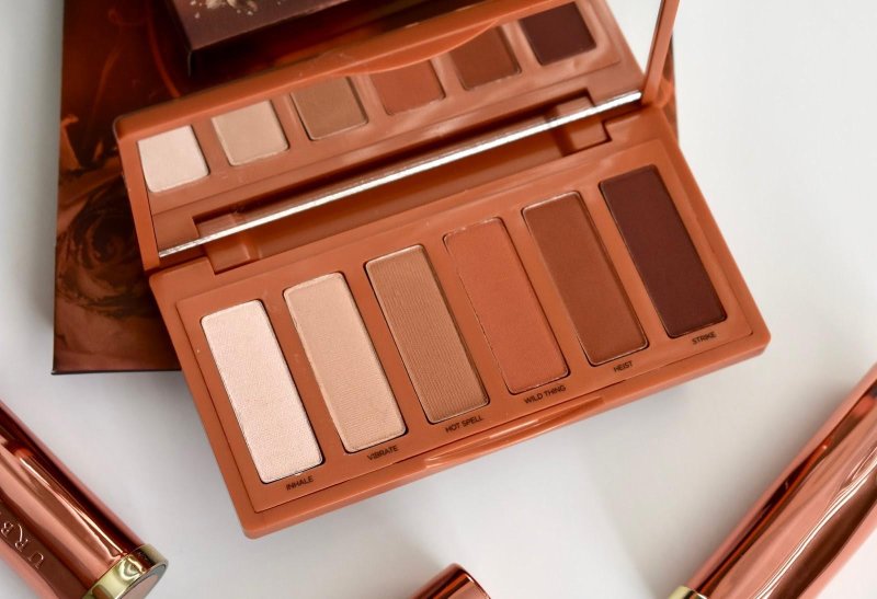 Urban decay naked reloaded eyeshadow palette