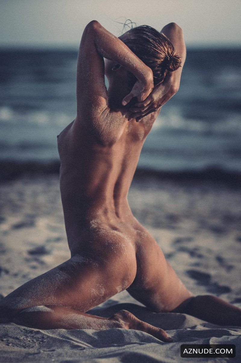 Photo shoots nude