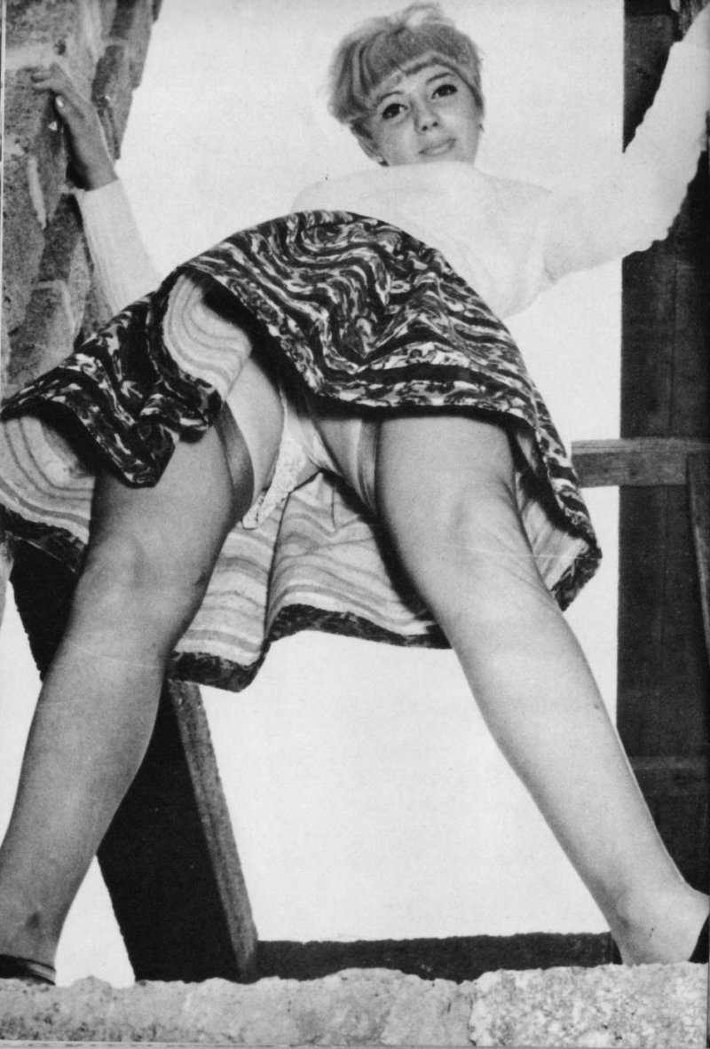 Retro mature under a skirt