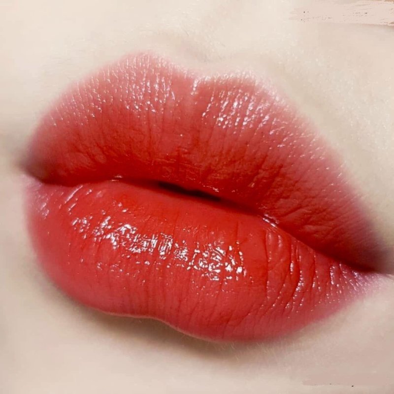 Korean lips