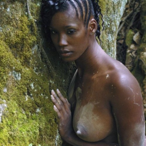 Naked African girl