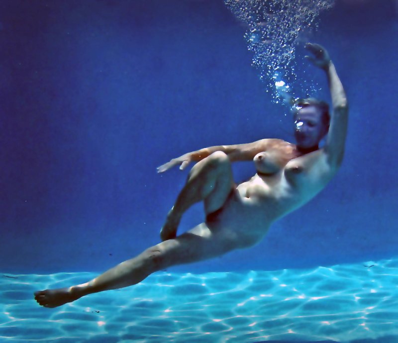 Girl under water