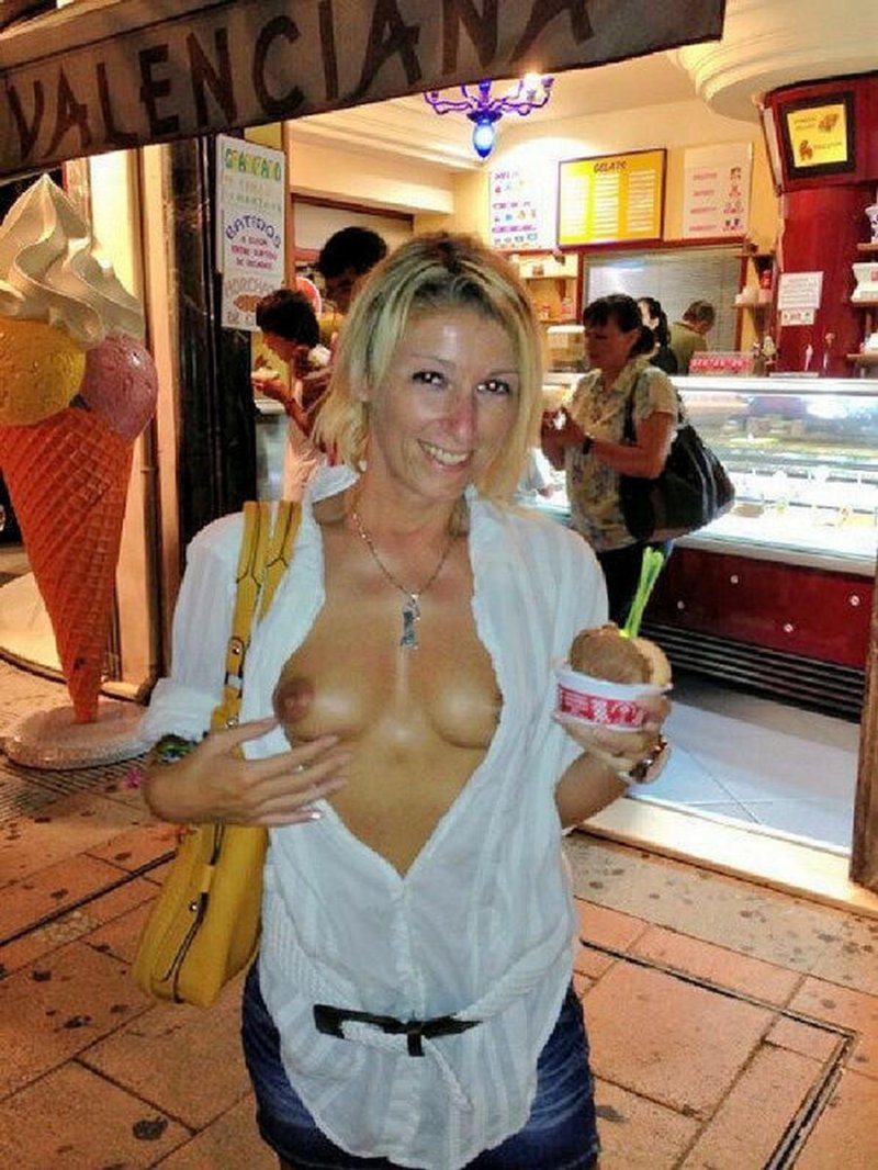 Tits in a restaurant