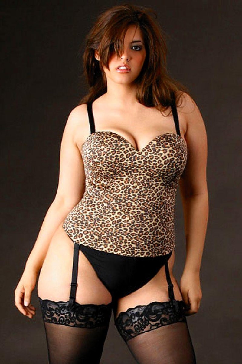 Lush women in underwear