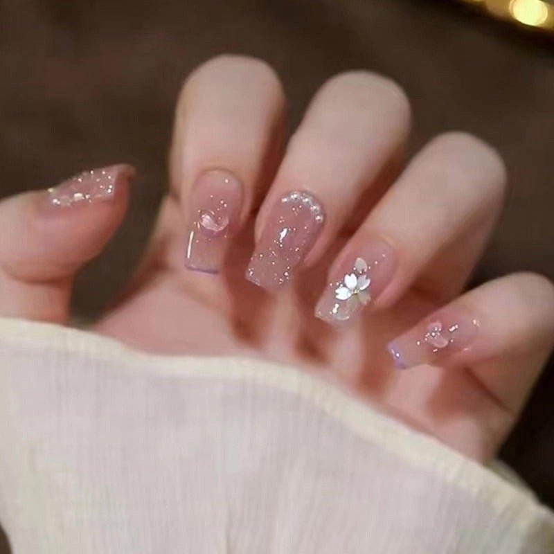 Nails Korean design