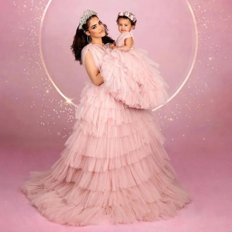 A photo shoot dress
