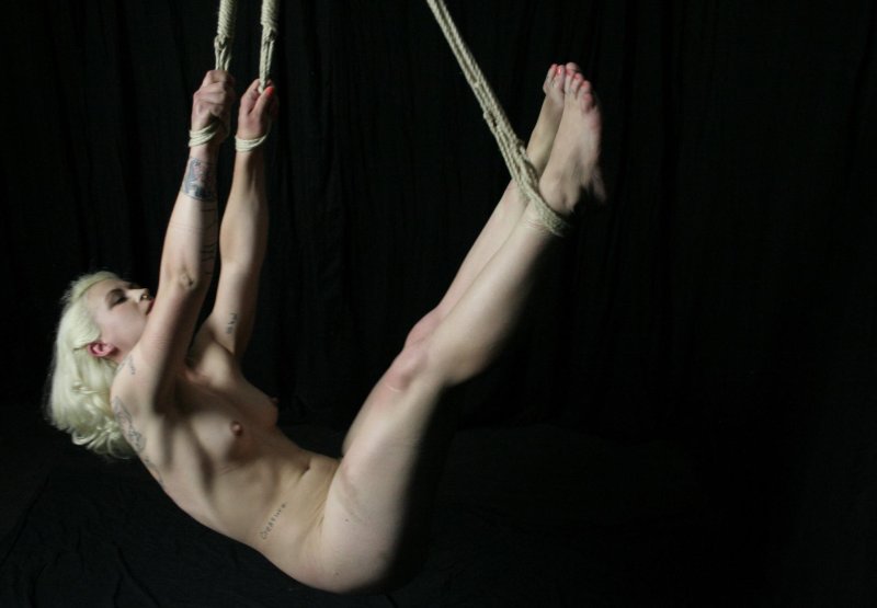 Shibari suspension