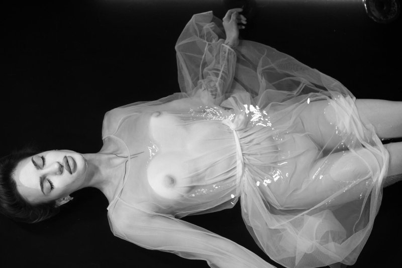 Woman nude