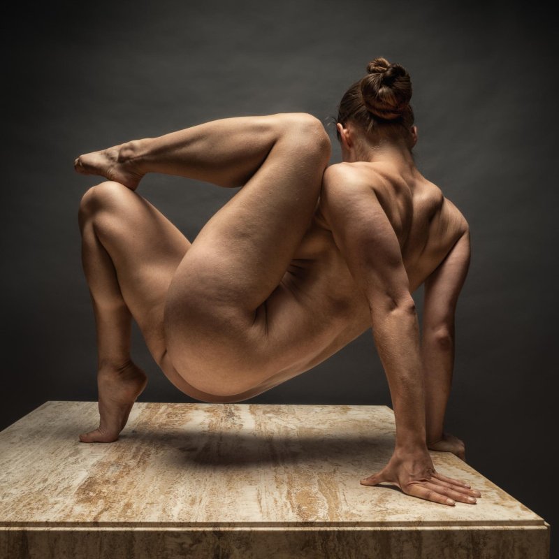 Poses in dancing