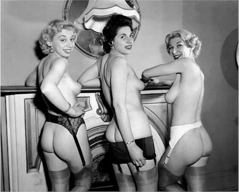 Naked women of the fifties