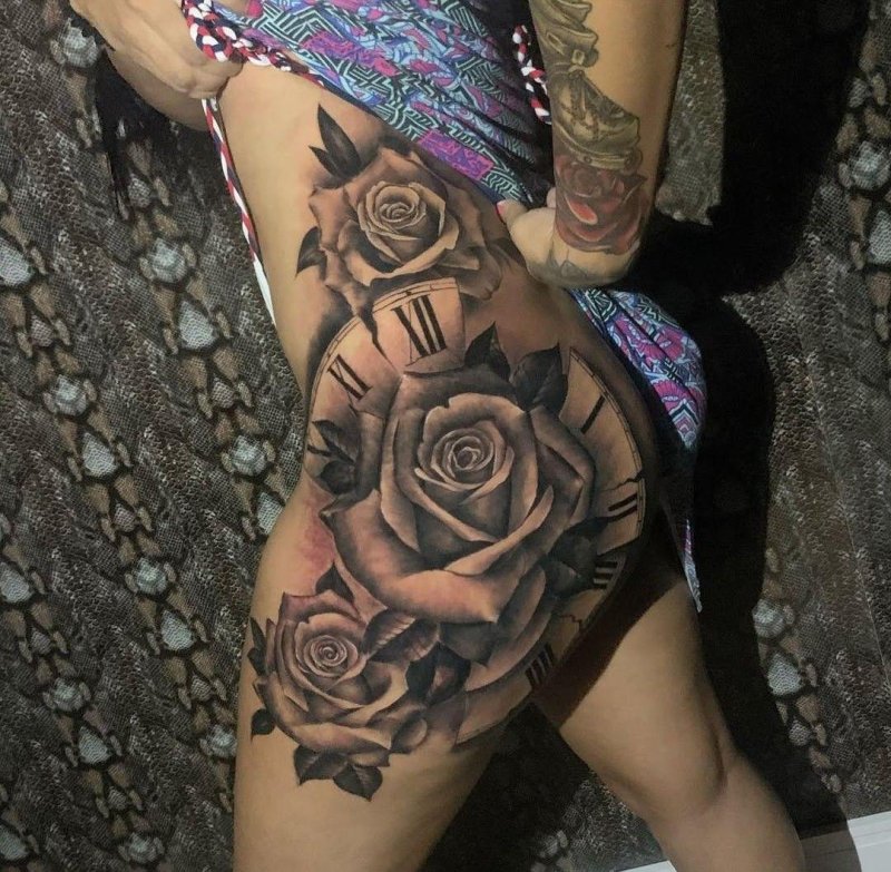 Tattoo for girls on the hip
