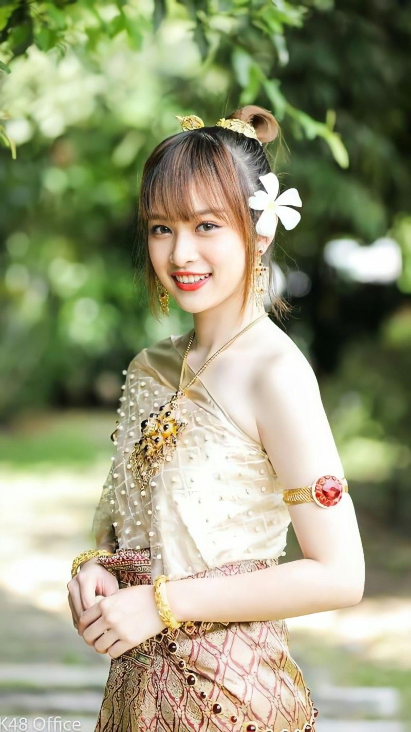 Laos girls