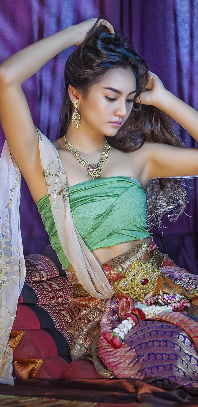 Oriental models of girls