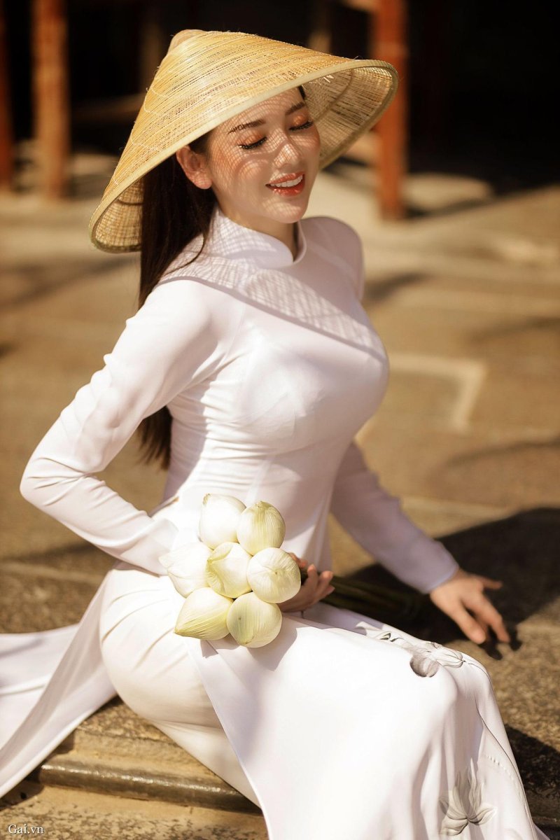Women Vietnam