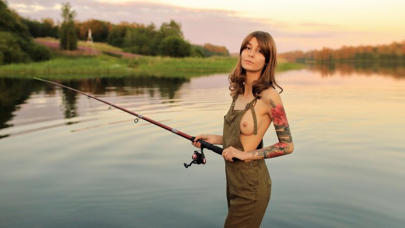 Girls nude fishing