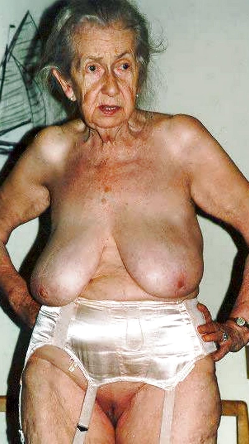 Photo gallery naked old women