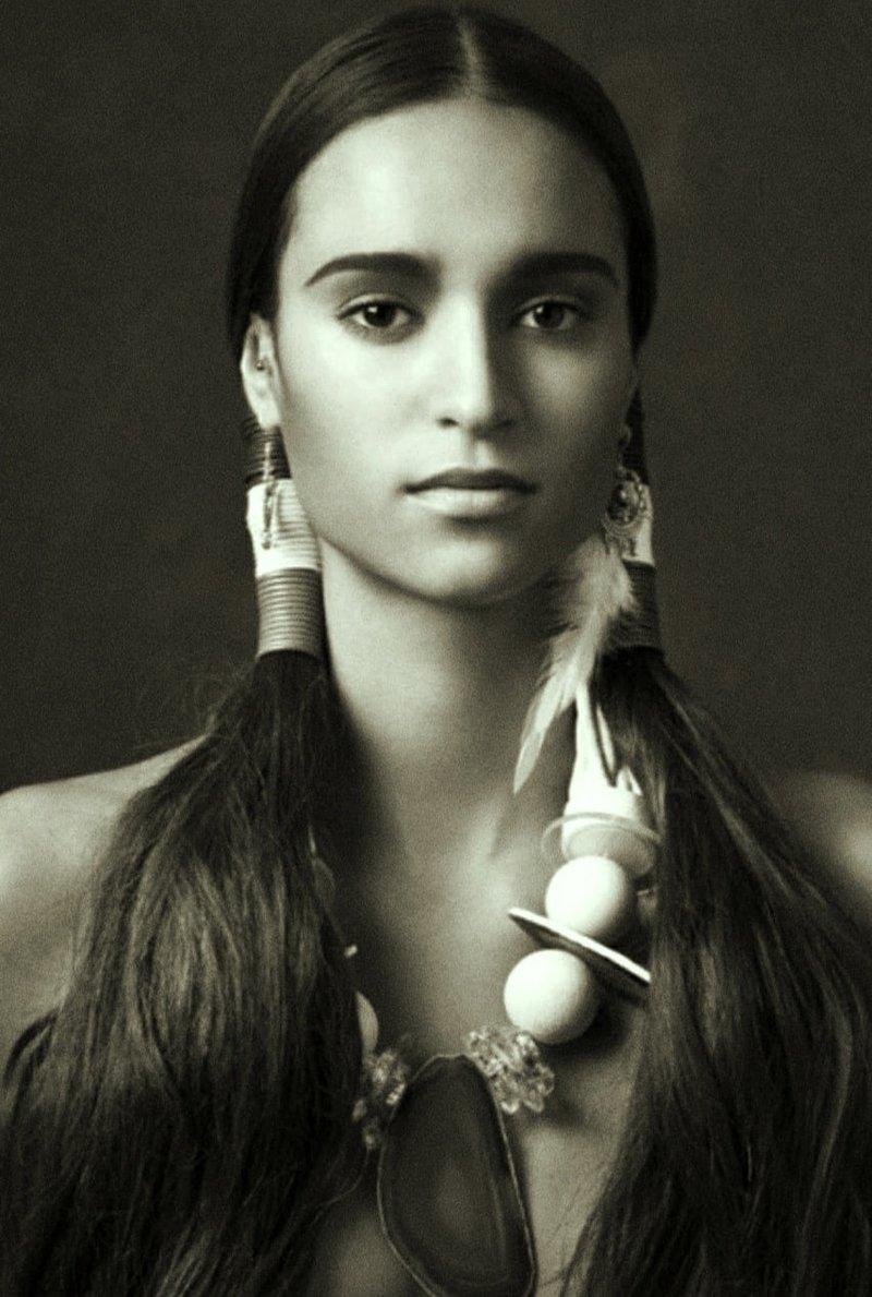 Beautiful Indian girls of North America