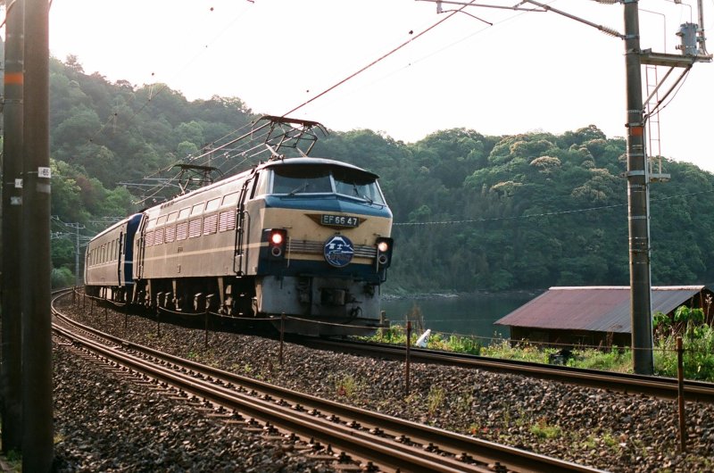 Ef japan train