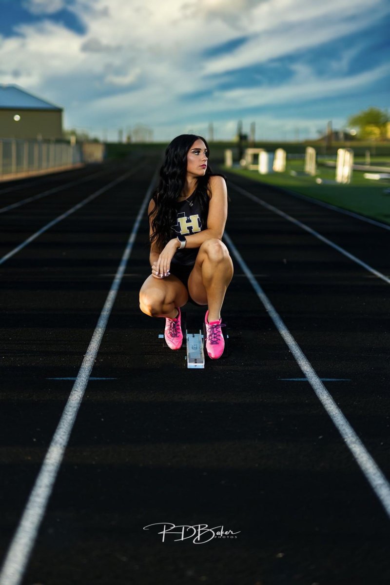 The photo session is sports
