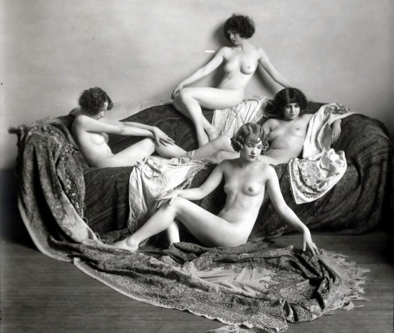 Naked Women of the Russian Empire