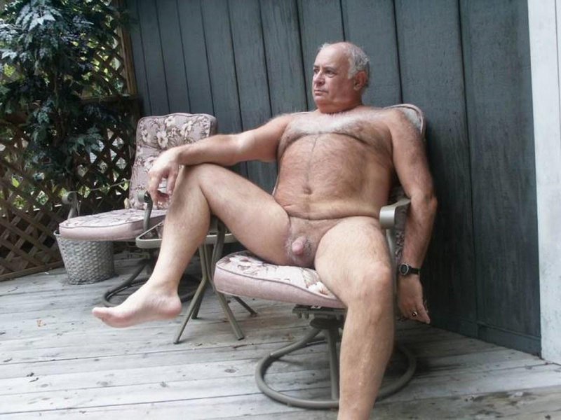 Naked old people