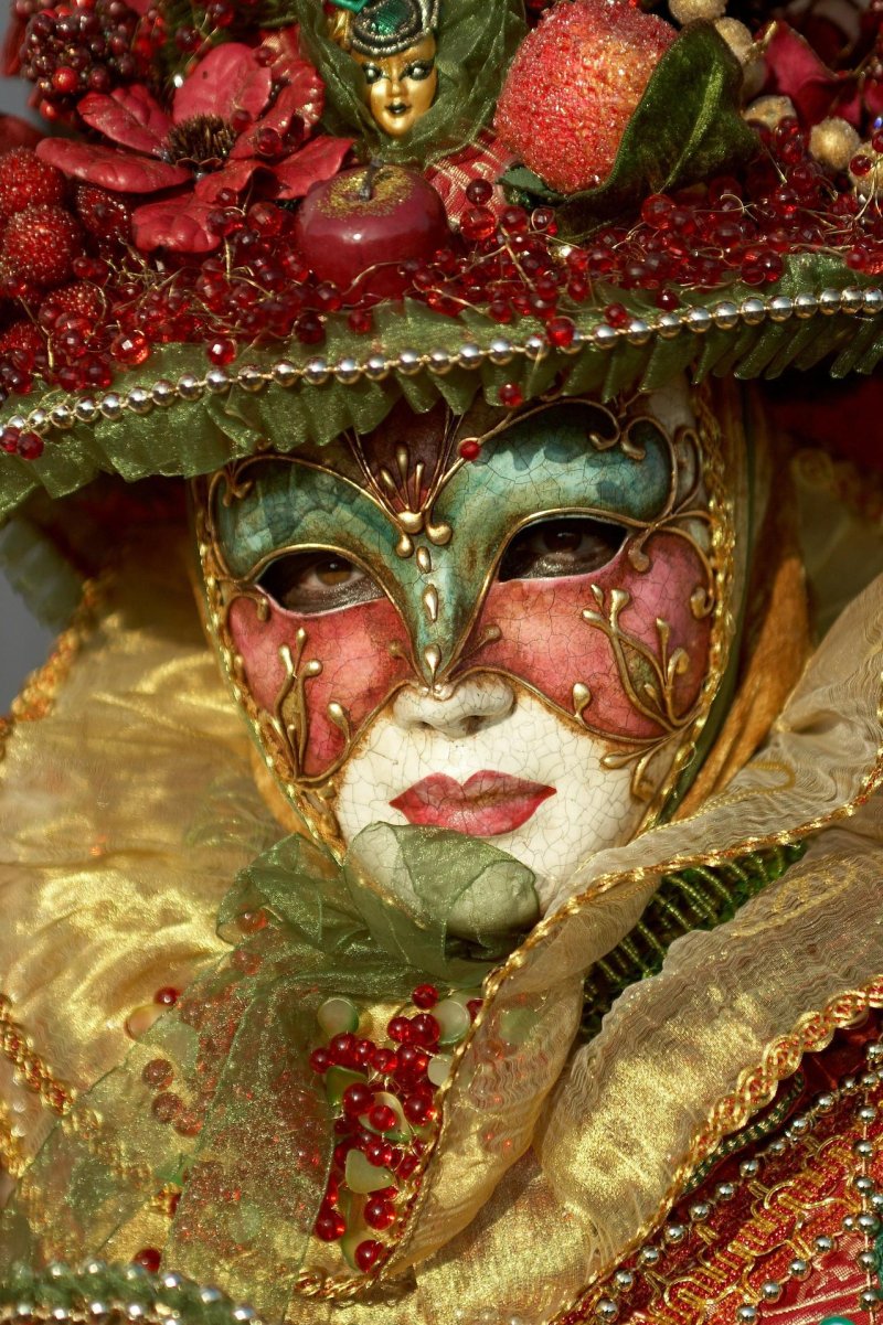 Venetian mask lady