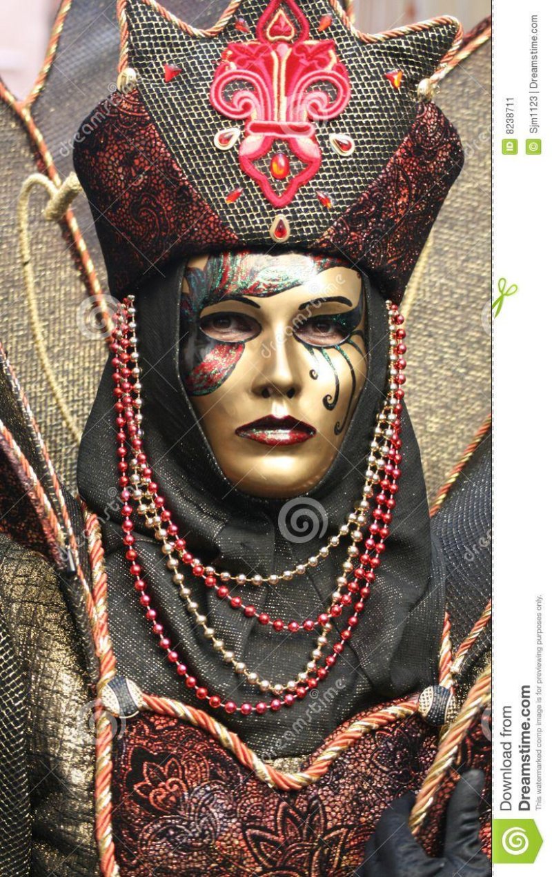Venetian mask Valerie