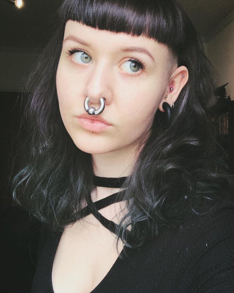 Piercing tunnels