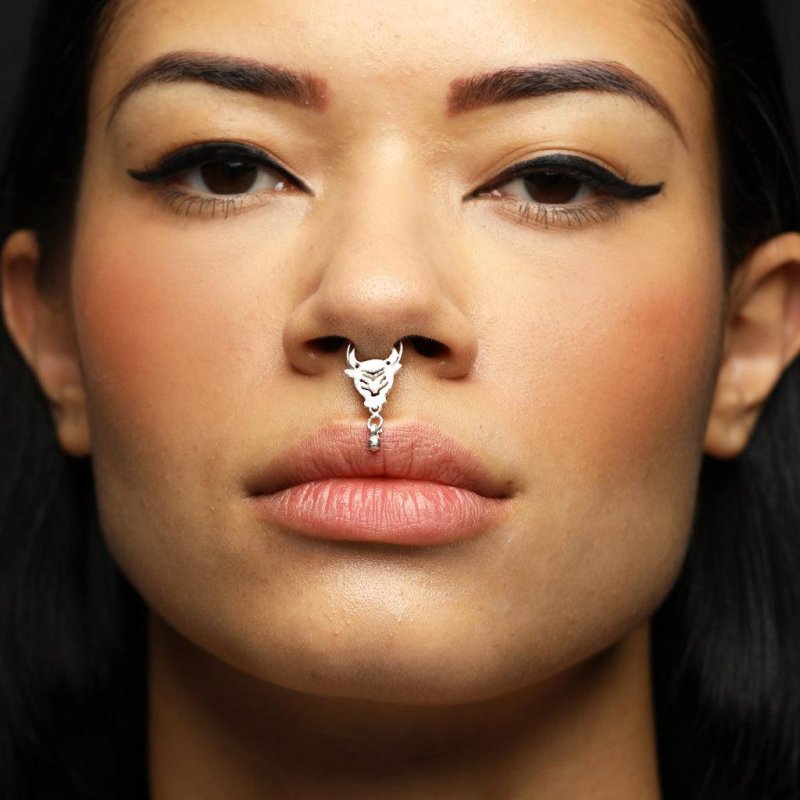 Septum decoration