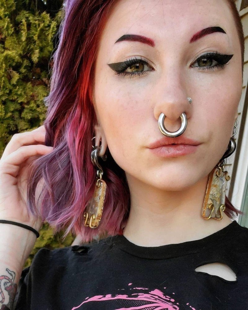 Nostril piercing