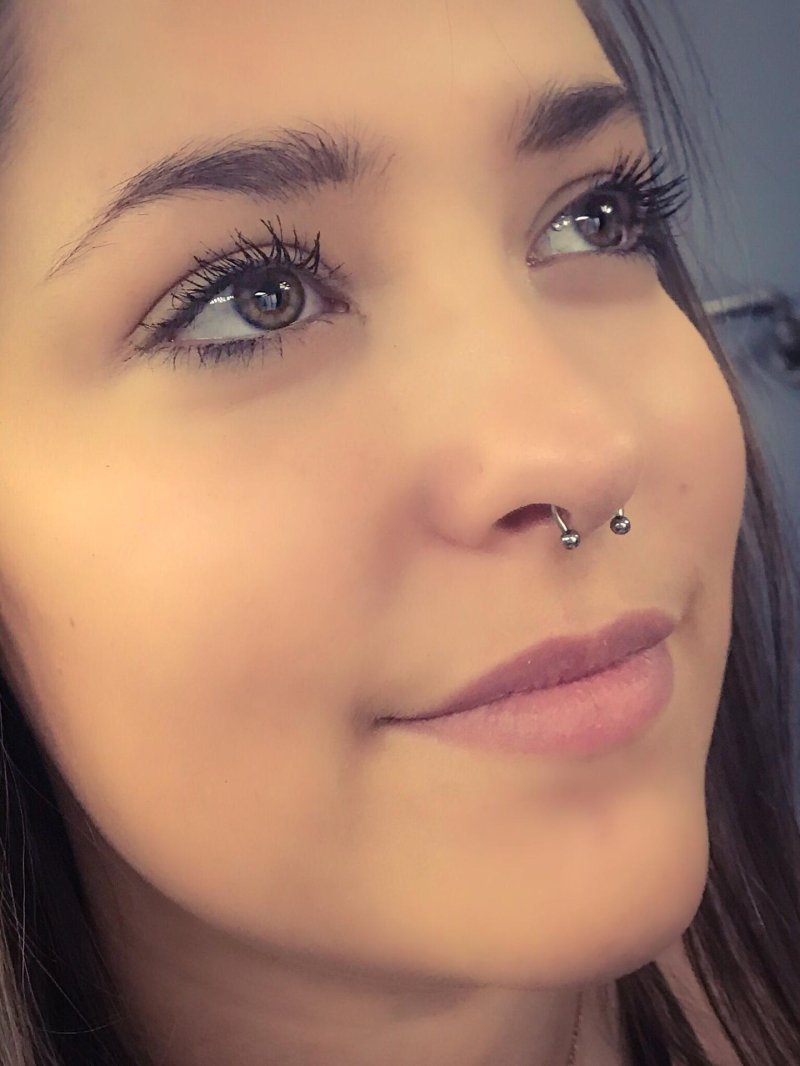 Facial piercing