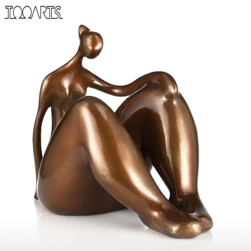 Figuretics of naked women