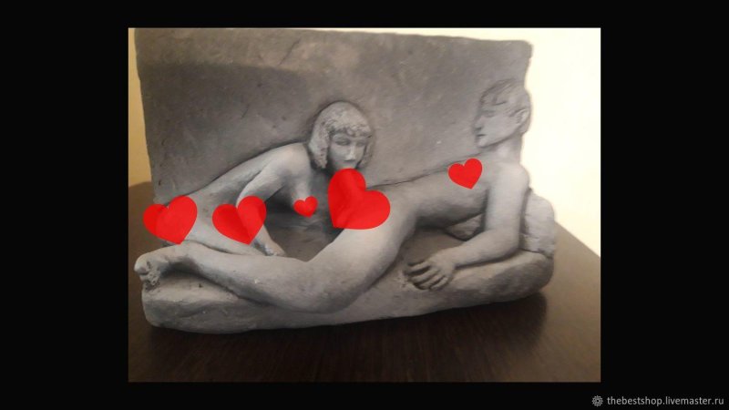 Erotic souvenirs