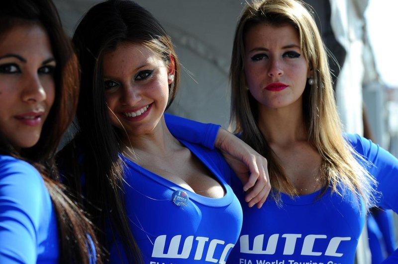 Holland Girls
