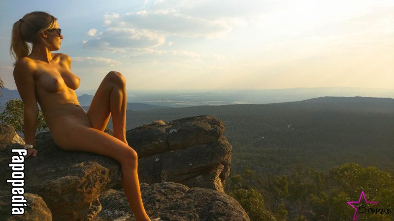 Erotica in the mountains