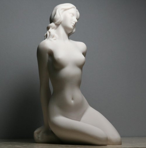Figuretics of naked women