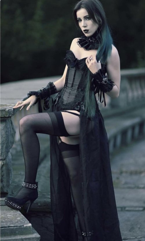 Elizabeth Gothic