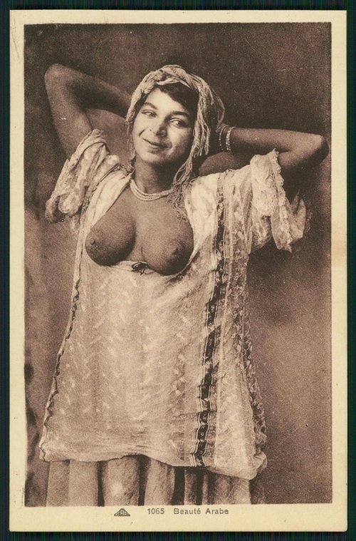 Gypsy naked women