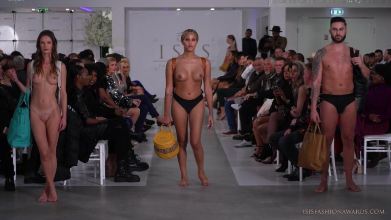 Naked Fashion