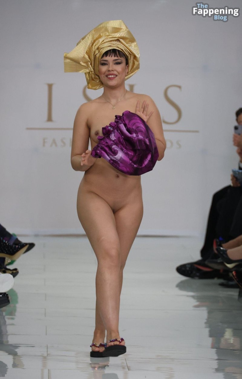 Naked Fashion